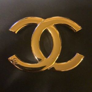 CHANEL lock